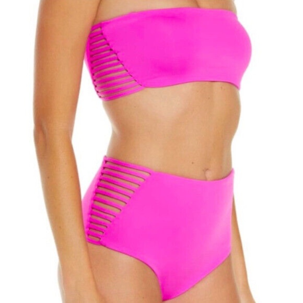L*SPACE Bright Fuchsia Set - S Top / M Bottom